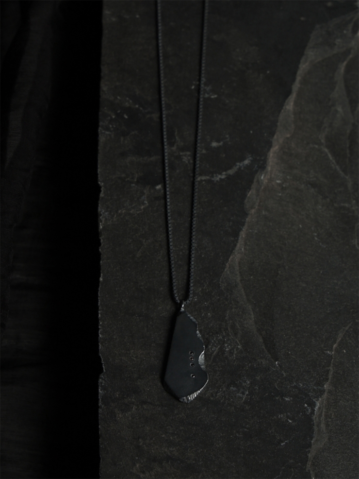 [FINAL SALE] Violet ceramic beading necklace