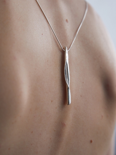 Silver Roll Necklace