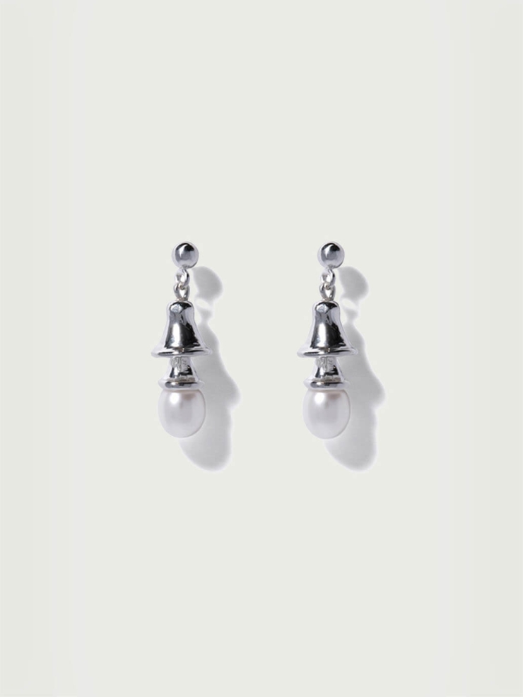 Pearl bell silver earrings