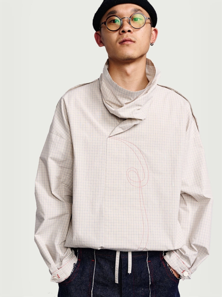 Beige Checkered Collar Pullover Shirt