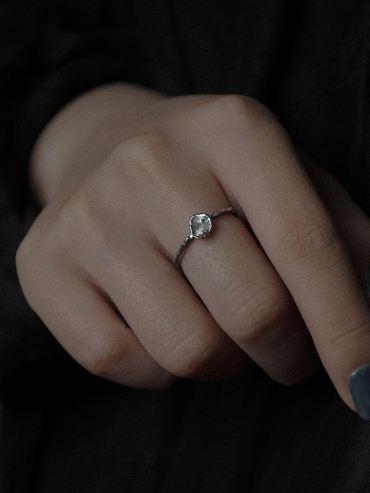 Black Star Dot Ring