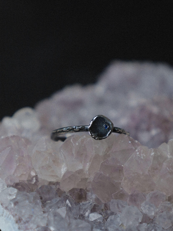 Black Star Dot Ring