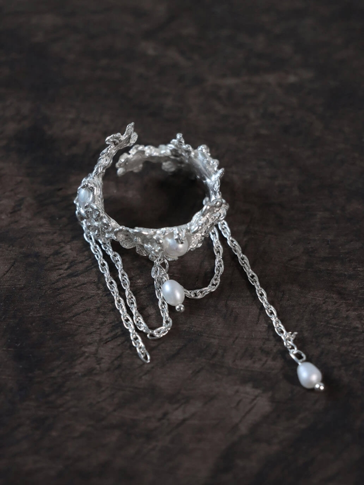 Tiny Flowers and Pearls Ring