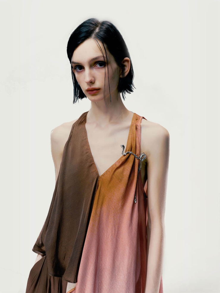 Dusty Pink Pendant-Adorned Flared Hem Top