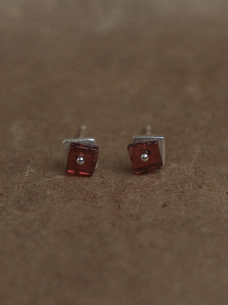 Silver Garnet Flicker Stud Earrings