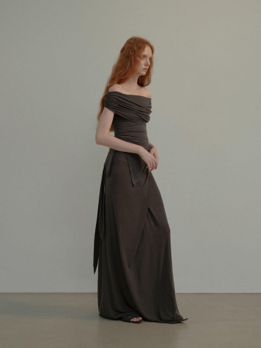 Dusty Purple Off-Shoulder Ruched Slit Top
