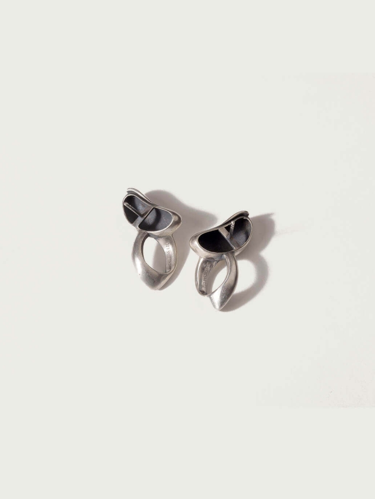Silver Twisted Cut-Out Oval Earrings