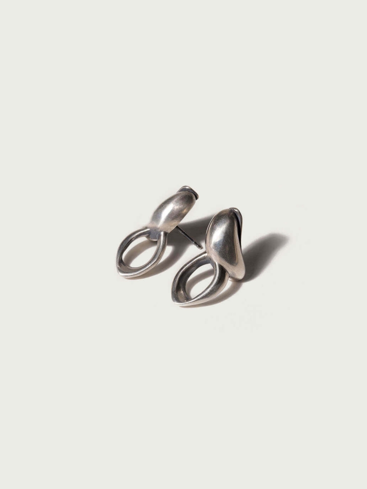 Silver Twisted Cut-Out Oval Earrings