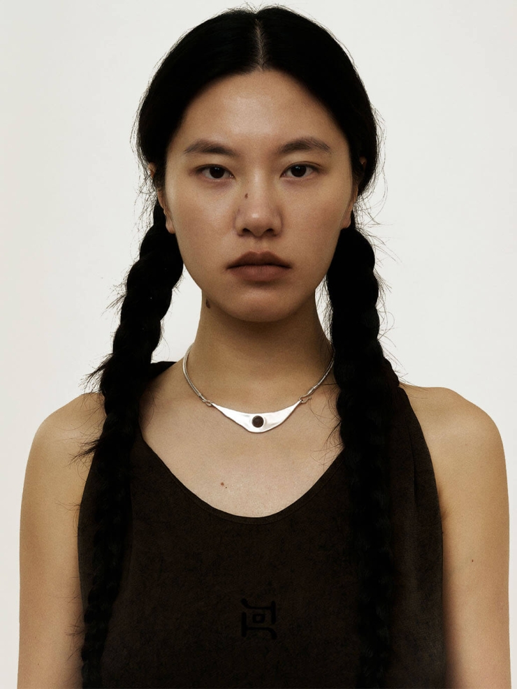 Silver Orbit Curve Necklace