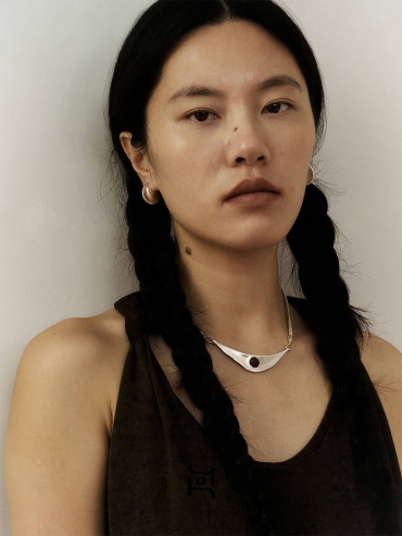 Silver Orbit Curve Necklace