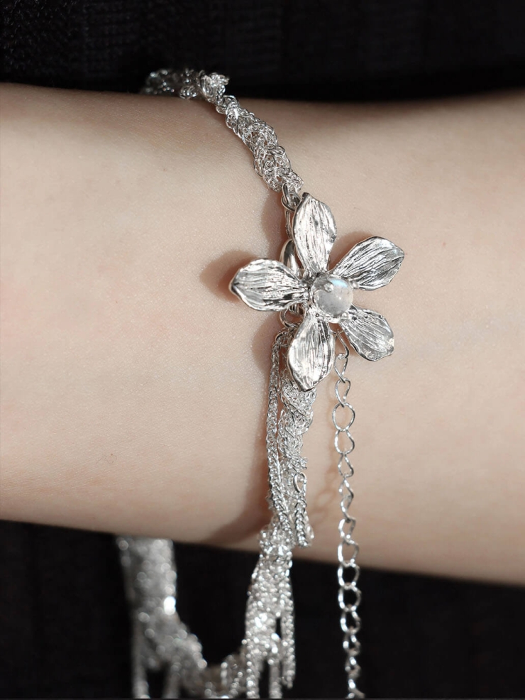 Silver Five-Leaf Clover Bracelet