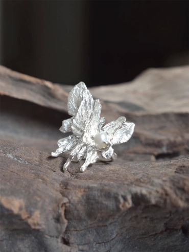 Silver Pearl Butterfly Ring