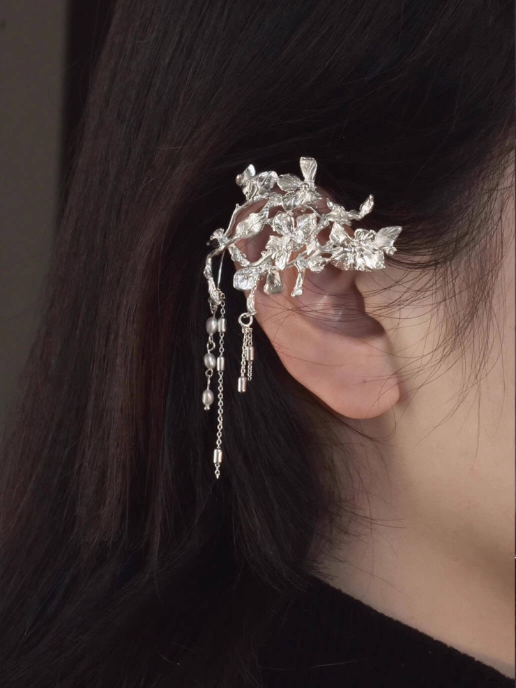 Silver Floral Vine Ear Cuff