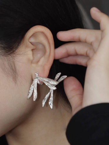 Silver Dragonfly Stud-Single