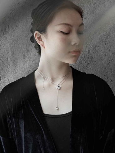 Double Rose Necklace