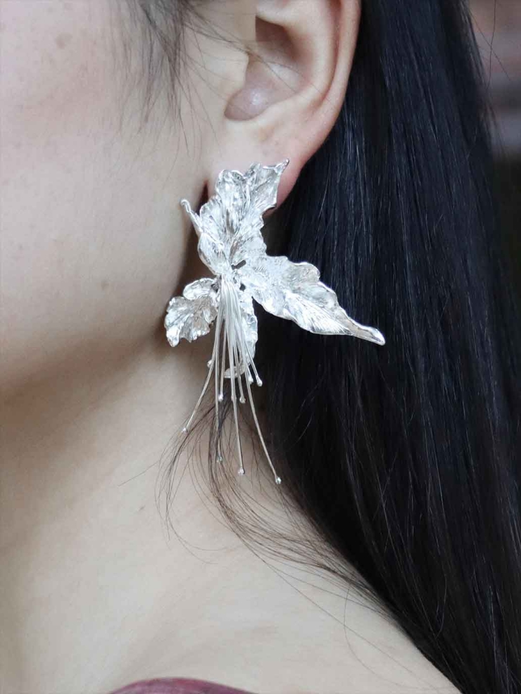 Iris in Spring Earring -Single