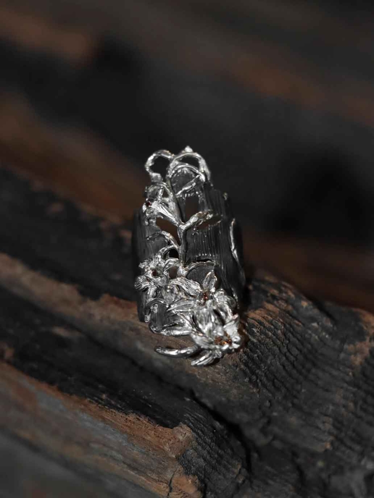Dark Bloom Ring-Large