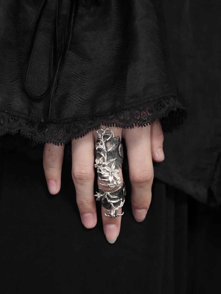 Dark Bloom Ring-Large