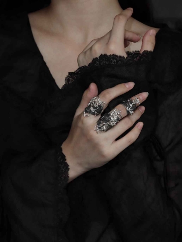 Dark Bloom Ring-Large