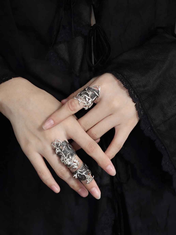 Dark Bloom Ring-Medium