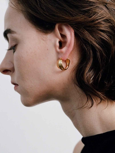 Gold Vein Hoops