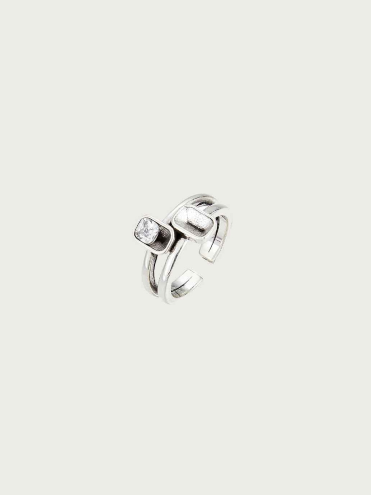 Vintage Silver Square Zircon Ring