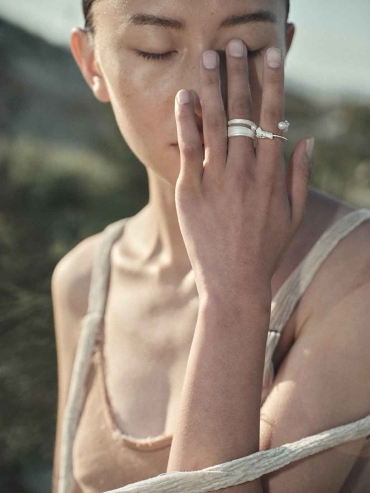 Silver Wave Pearl Ring