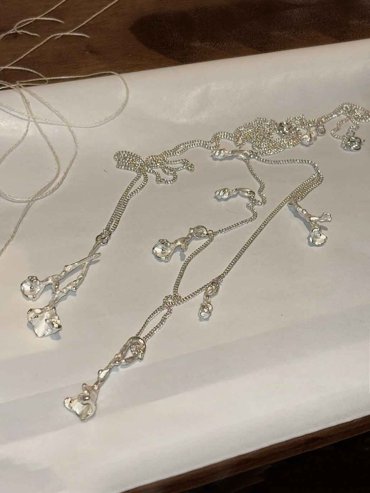 Silver Bud Necklace