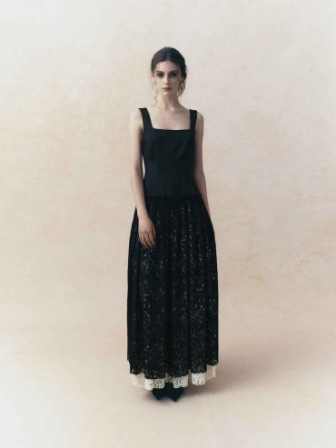 Black Square-Neck Low-Waist Tiered Dress