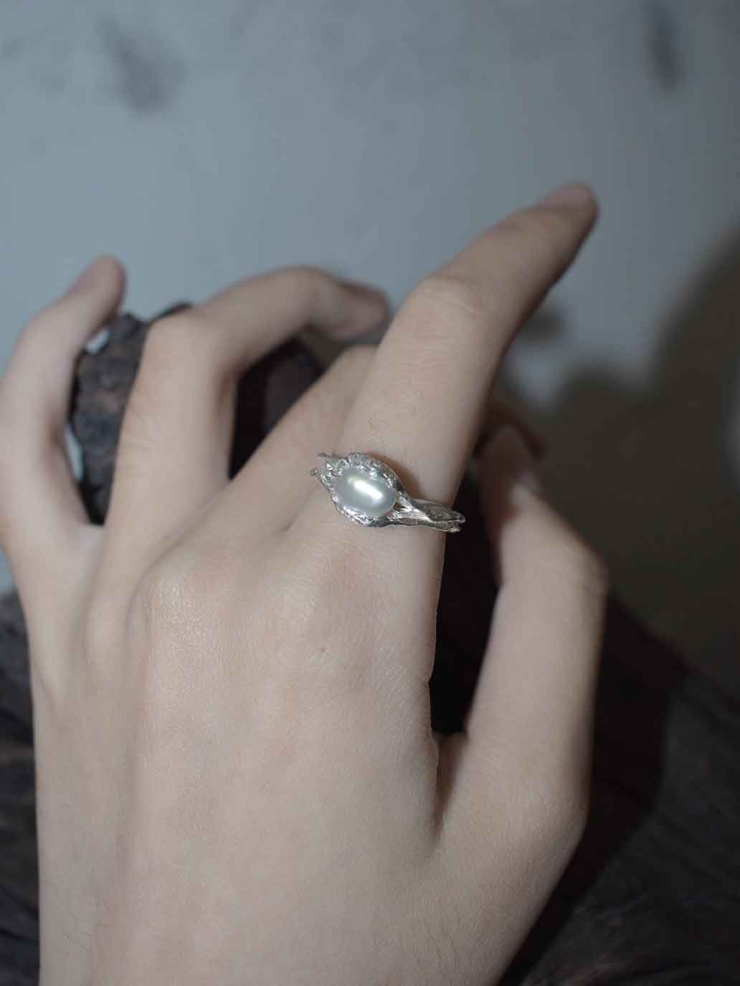 Silver Mini Baroque Pearl Ring