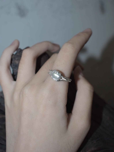 Silver Mini Baroque Pearl Ring