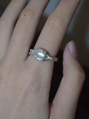 Silver Mini Baroque Pearl Ring
