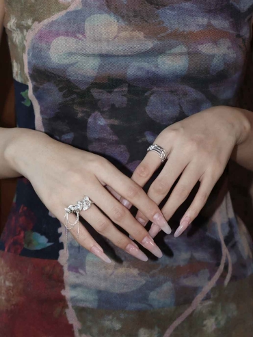 Silver Leaf and Flower Ring-Leaf