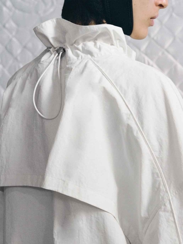 White Gathering Zip Sport Loose Jacket