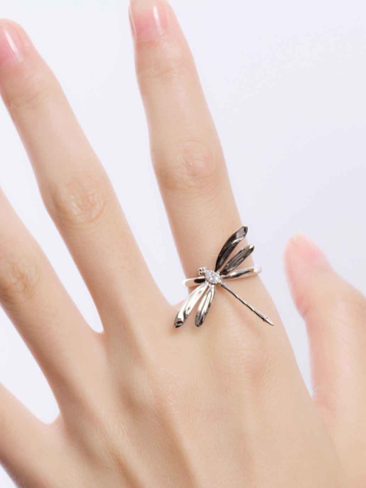 Ripple Dragon Fly Ring