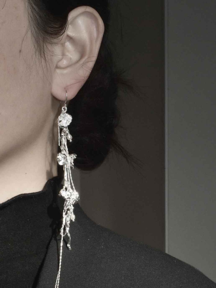 Silver Wild Berry Hook Earring-Single