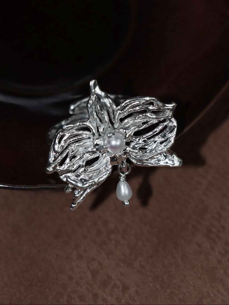 Silver Mini Orchid Ring