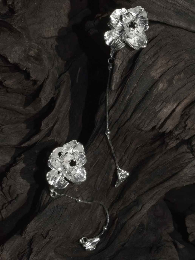 Silver Bloom of Prosperity Ear Cuff-Single