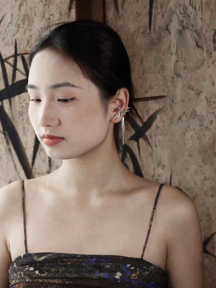 Silver Dragonfly Ear Cuff-Single