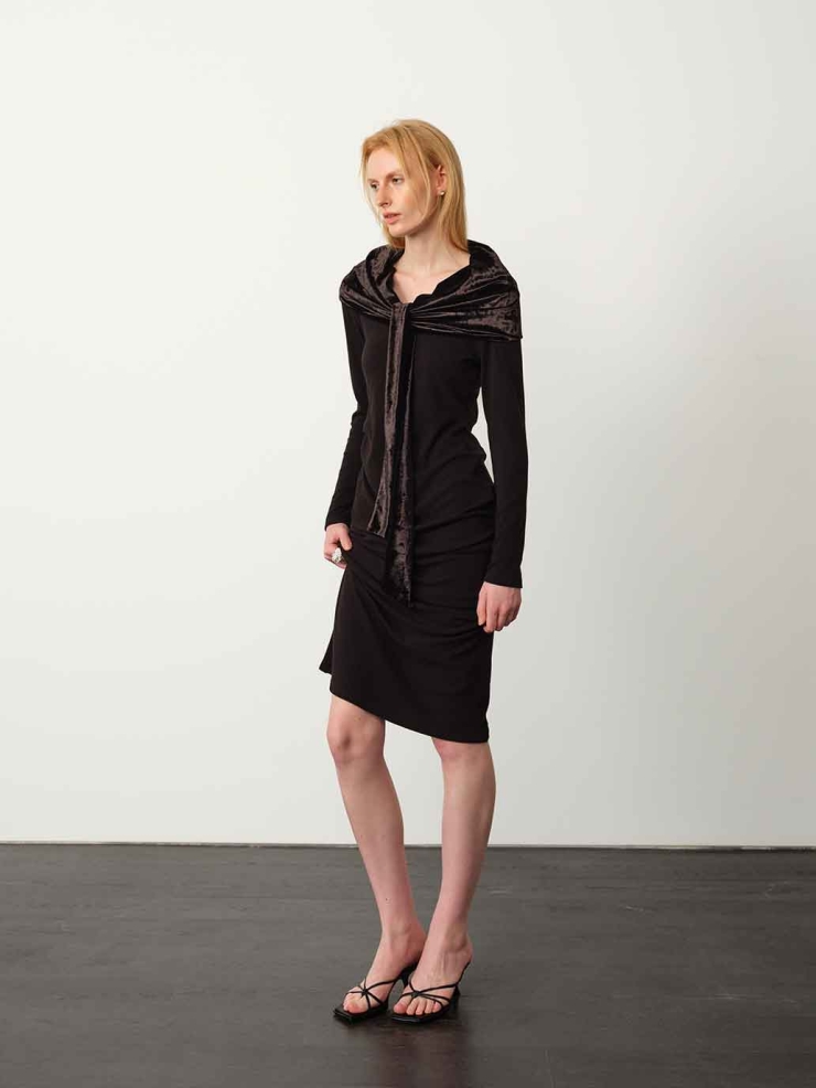 Black Bow-Tie Ruched Fitted Dress