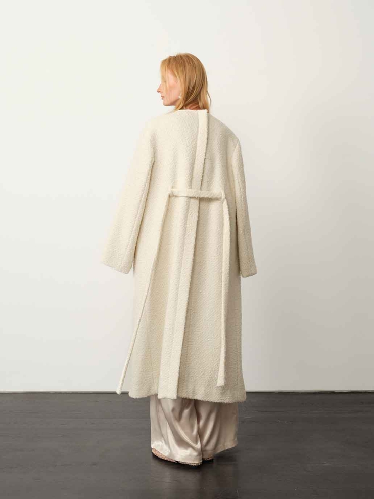 White Wool Collar-Scarf Coat