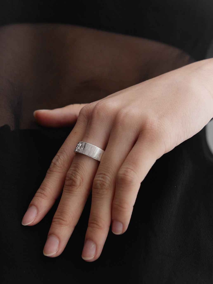 Silver Classic Satin Wide Ring