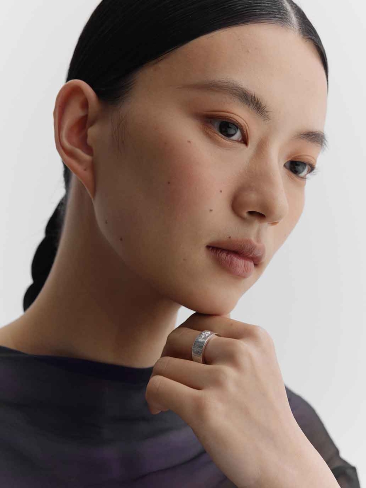 Silver Classic Satin Wide Ring