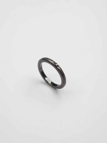 Black Classic Curved Slim Ring