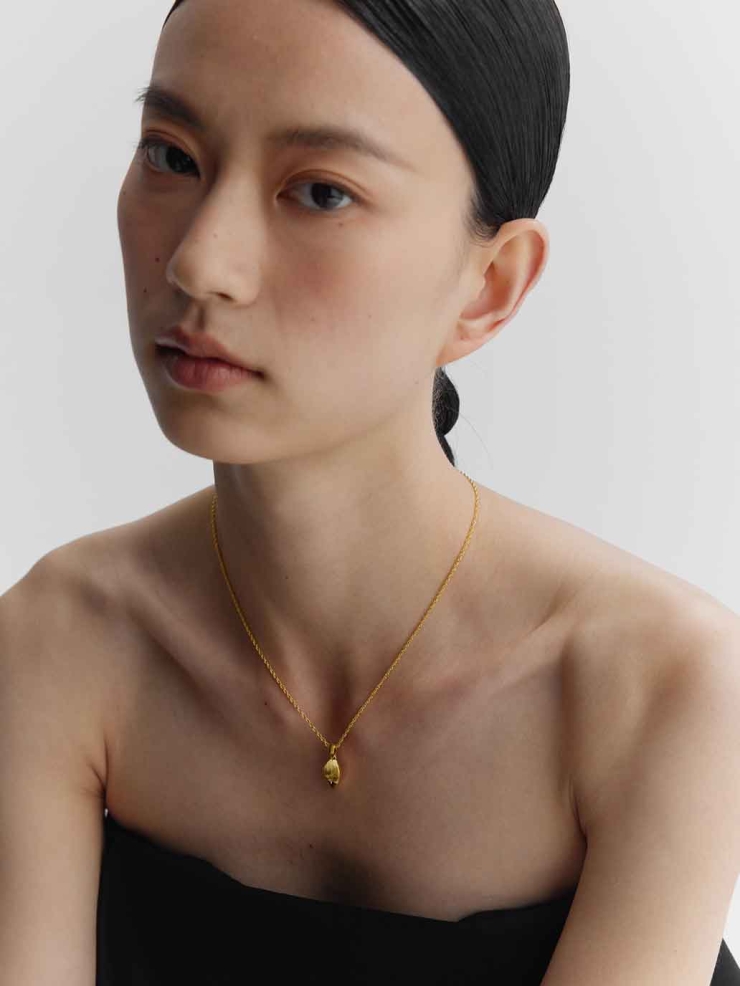 Gold Small Serpent Head Pendant