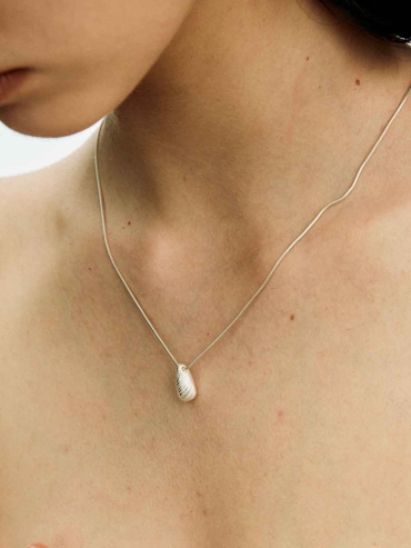 Silver Teardrop Oval Necklace