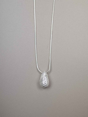 Silver Teardrop Oval Necklace