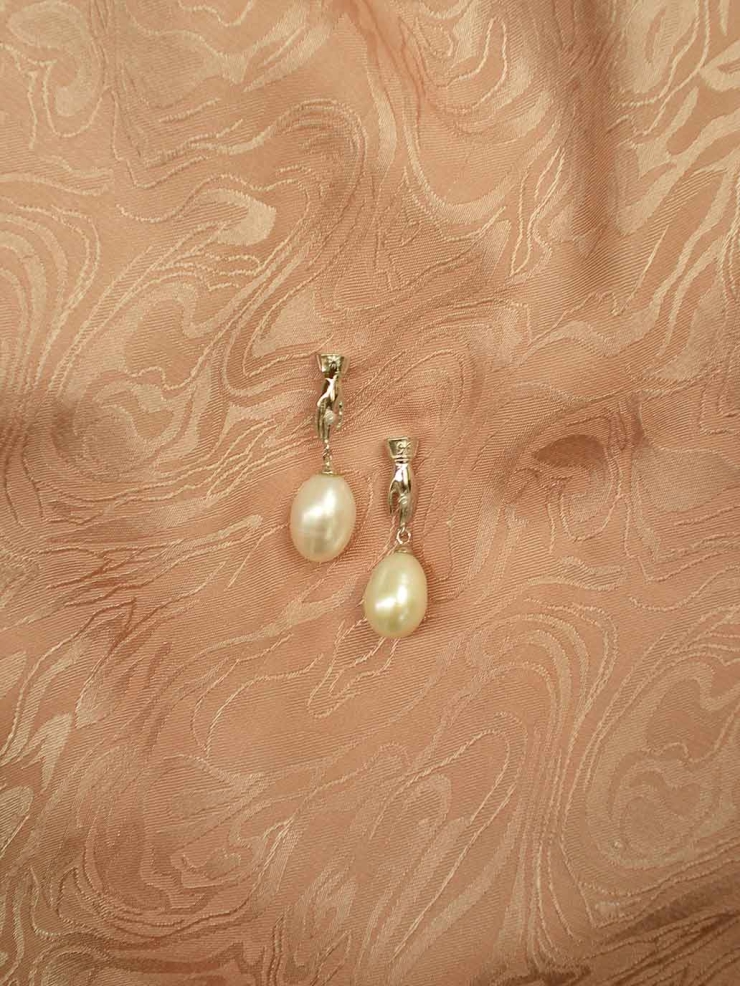 Lantern Drop Earrings