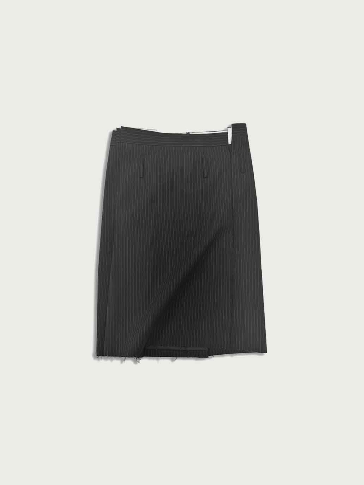Black&Stripe Asymmetric Skirt