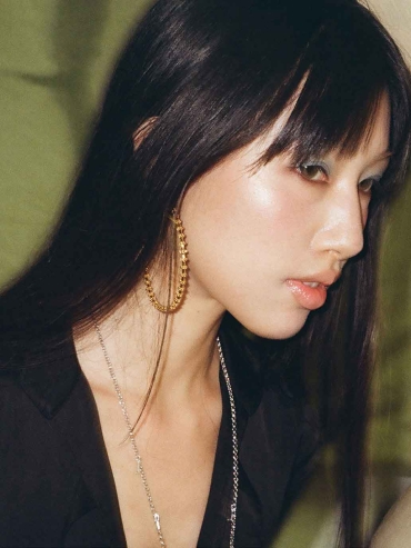 Gold Full Hoop Earrings - Large